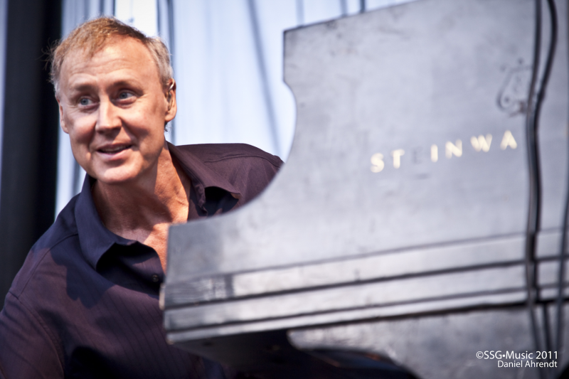 Friday's headliner, singer and pianist Bruce Hornsby, gleefully draws from classical, jazz, bluegrass, folk, Motown, gospel, rock, blues, and jam band traditions.