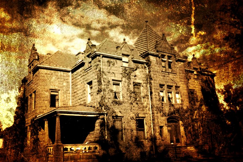 Historic Mansion goes spooky for Halloween.