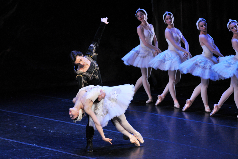 Sarah Lane in American Ballet Theatre's Swan Lake.